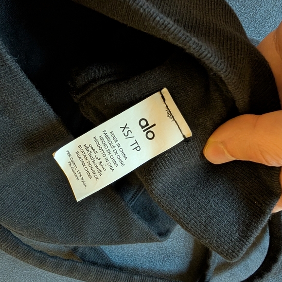 Alo Yoga Black Seamless Sports Bra Crossback Women's Size XS - Picture 4 of 4